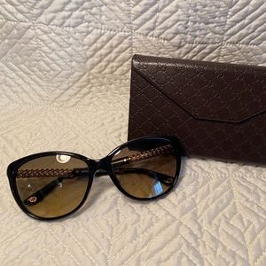 Gucci Black and Gold Sunglasses